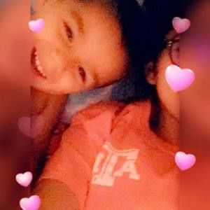 Meet your Posher, Alysha